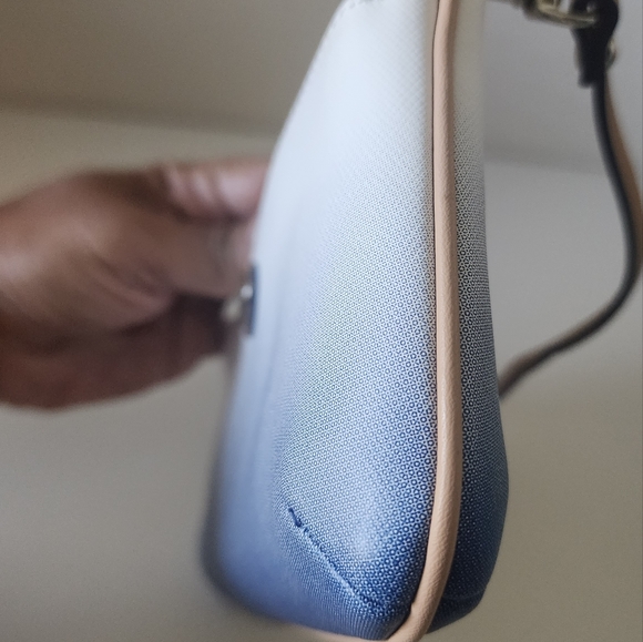 Coach new blue and white ombre wristlet - Picture 6 of 12